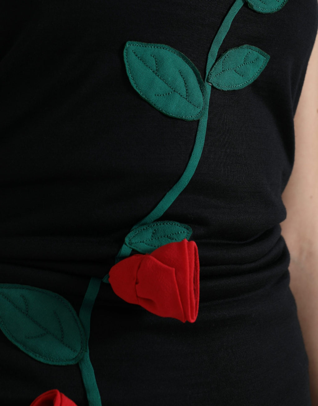 Black Wool Sleeveless Rose Applique Dress